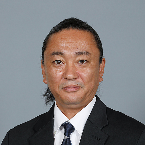 長根 繁人