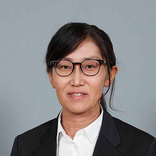 畑中 佳子