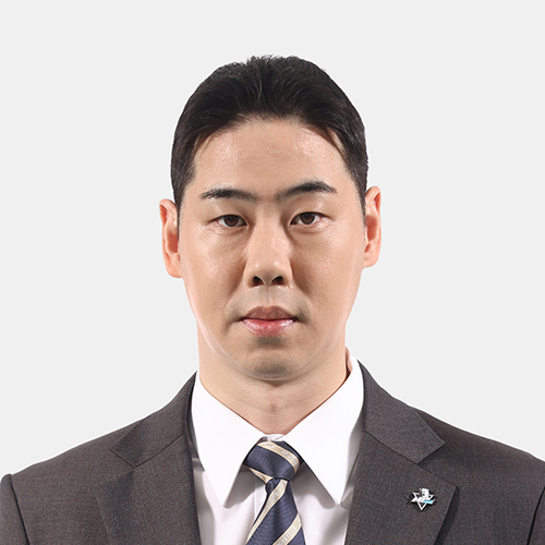 パク・ウサン