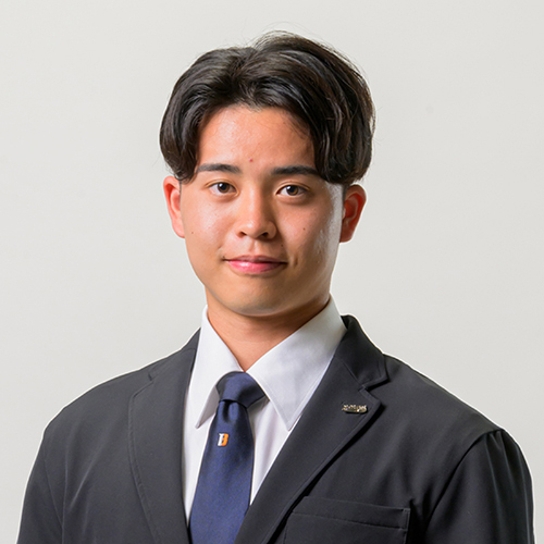 大塚 一佐