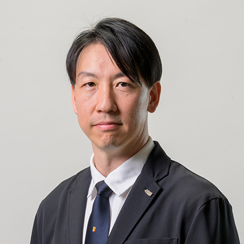 衣笠 伸正