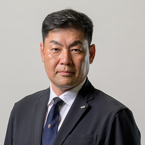 土田 英二