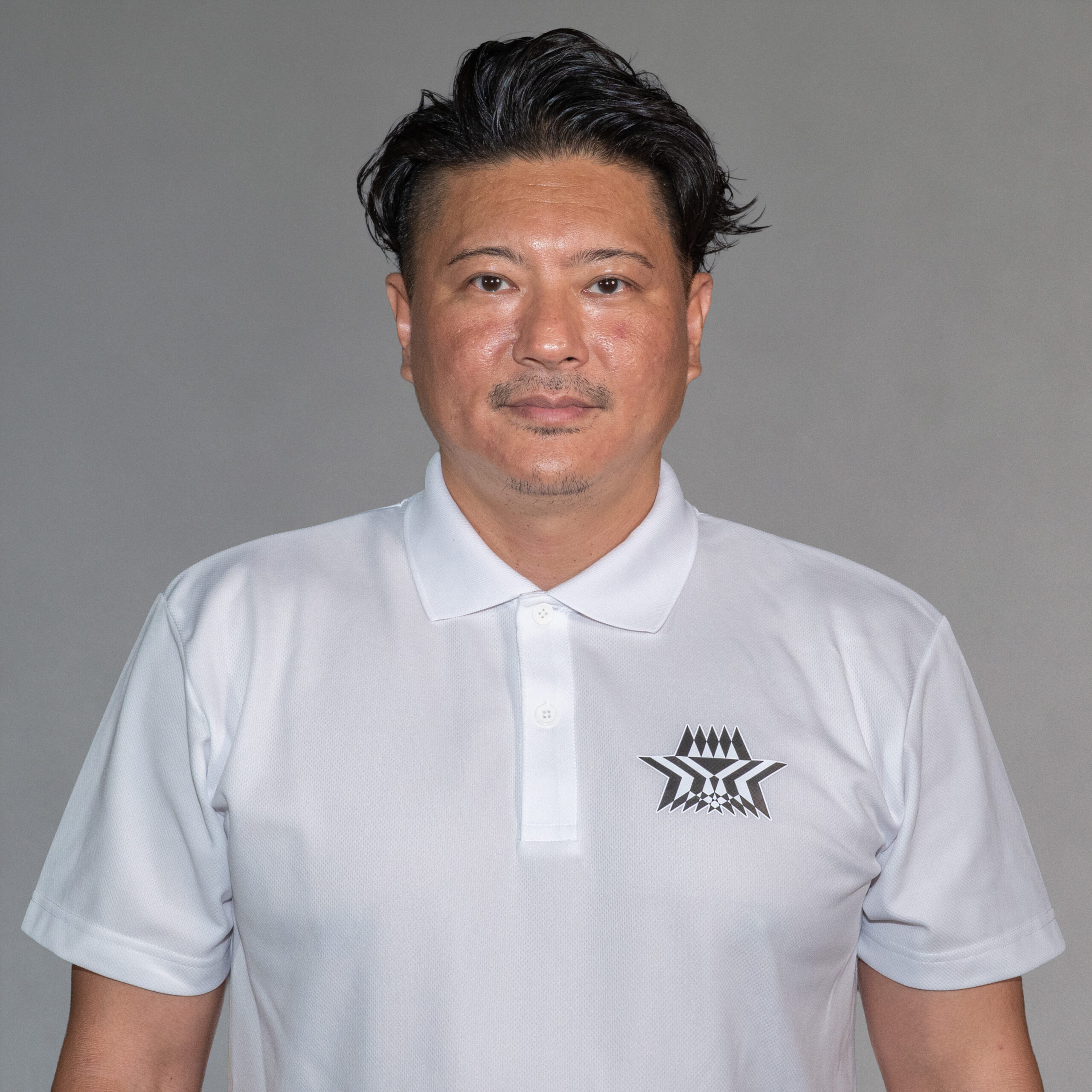 外崎 慶
