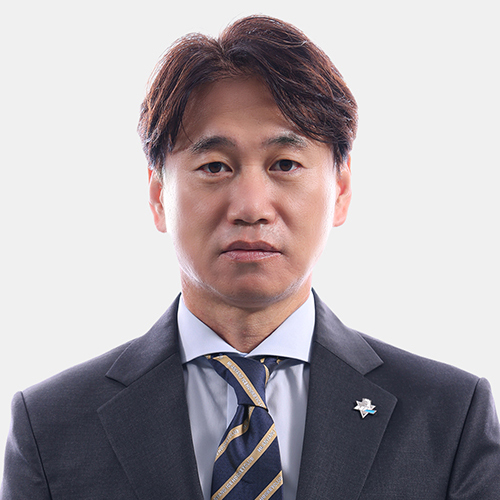 イ・ジョンソン